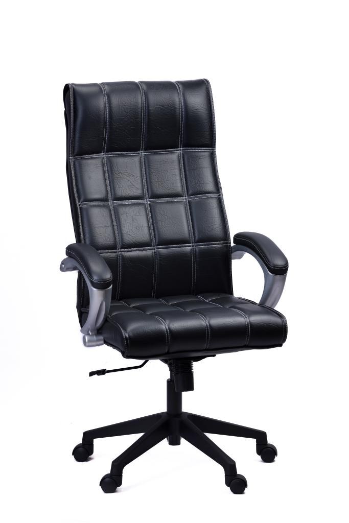 Black Button-Tuft Executive Chair — main